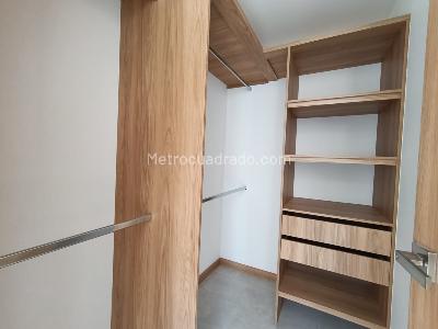 Apartamento de 2 alcobas en arriendo en Prados De Sabaneta, Sabaneta, 66 m² · foto 12 de 20