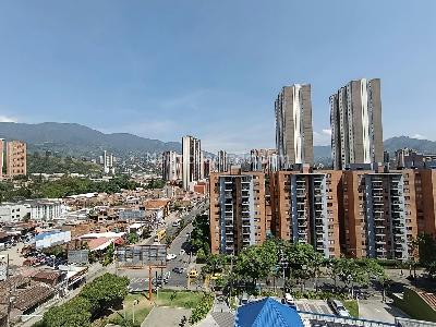 Apartamento de 2 alcobas en arriendo en Prados De Sabaneta, Sabaneta, 75 m² · foto 16 de 20