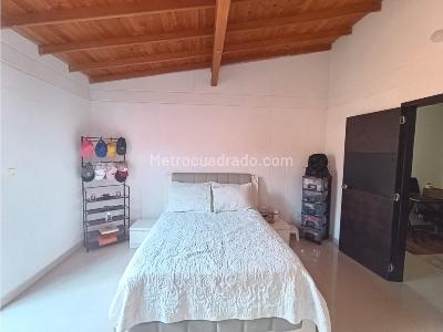 Apartamento en venta en Los Angeles, Medellín · foto 6 de 13
