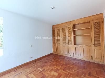 Apartamento de 3 alcobas en arriendo en San Lucas, Medellín, 115 m² · foto 9 de 14
