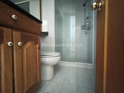 Apartamento de 3 alcobas en arriendo en San Lucas, Medellín, 115 m² · foto 12 de 14