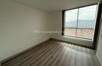 Apartamento de 2 alcobas en arriendo en Loma De Las Brujas, Envigado, 83 m² · foto 4 de 11