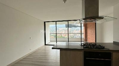 Apartamento de 2 alcobas en arriendo en Loma De Las Brujas, Envigado, 83 m² · foto 8 de 11