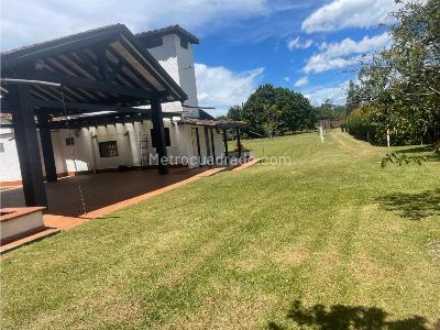 Casa de 2 alcobas en venta en V, Rionegro · foto 4 de 4