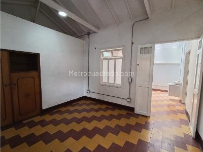Casa de 4 alcobas en venta en Manchester, Bello, 87 m² · foto 4 de 12
