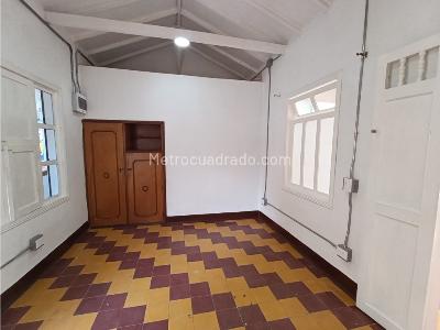 Casa de 4 alcobas en venta en Manchester, Bello, 87 m² · foto 5 de 12