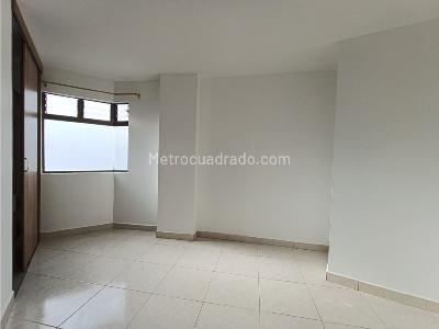 Apartamento en venta en Milan, Envigado · foto 10 de 18