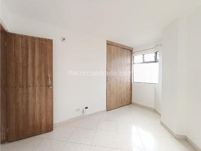 Apartamento en venta en Milan, Envigado · foto 11 de 18