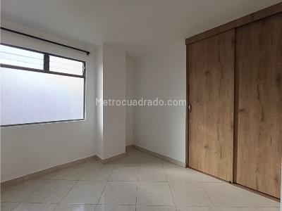 Apartamento en venta en Milan, Envigado · foto 9 de 18