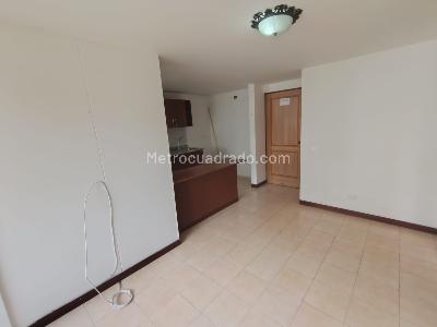 Apartamento de 2 alcobas en arriendo en La Almeria, Medellín, 60 m² · foto 4 de 13