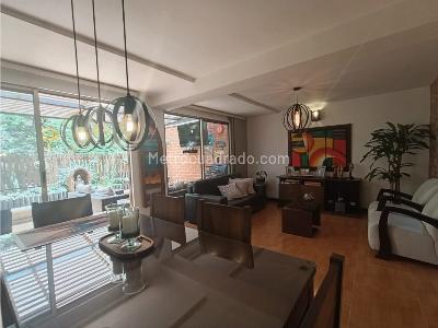 Casa de 3 alcobas en venta en El Esmaraldal, Envigado, 115 m² · foto 2 de 18