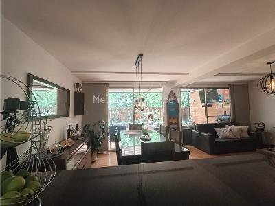 Casa de 3 alcobas en venta en El Esmaraldal, Envigado, 115 m² · foto 3 de 18