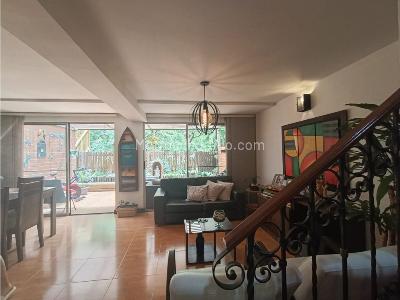 Casa de 3 alcobas en venta en El Esmaraldal, Envigado, 115 m² · foto 4 de 18