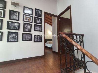 Casa de 3 alcobas en venta en El Esmaraldal, Envigado, 115 m² · foto 7 de 18