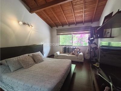 Casa de 3 alcobas en venta en El Esmaraldal, Envigado, 115 m² · foto 10 de 18