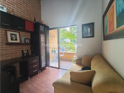 Casa de 3 alcobas en venta en El Esmaraldal, Envigado, 115 m² · foto 13 de 18