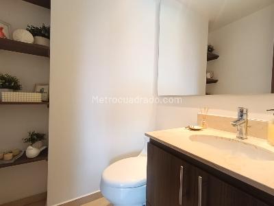 Apartamento de 2 alcobas en arriendo en Los Balsos, Medellín, 86 m² · foto 4 de 18