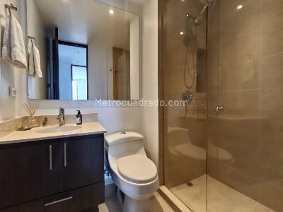 Apartamento de 2 alcobas en arriendo en Los Balsos, Medellín, 86 m² · foto 10 de 18