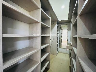 Casa de 2 alcobas en arriendo en Loma Del Escobero Envigado, Envigado, 300 m² · foto 20 de 20