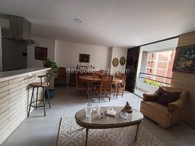 Apartamento de 2 alcobas en arriendo en Conquistadores, Medellín, 85 m² · foto 3 de 20