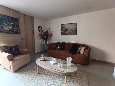 Apartamento de 2 alcobas en arriendo en Conquistadores, Medellín, 85 m² · foto 12 de 20