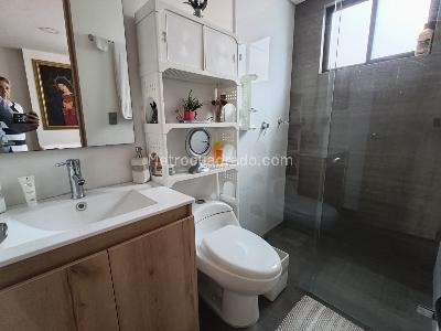 Apartamento de 2 alcobas en arriendo en Conquistadores, Medellín, 85 m² · foto 17 de 20