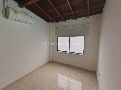 Apartamento de 3 alcobas en arriendo en Laureles Medellin, Medellín, 85 m² · foto 6 de 12