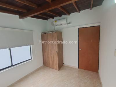 Apartamento de 3 alcobas en arriendo en Laureles Medellin, Medellín, 85 m² · foto 9 de 12