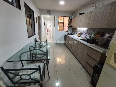Casa de 4 alcobas en arriendo en San Joaquin Laureles, Medellín, 110 m² · foto 14 de 15