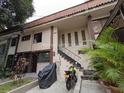 Casa de 4 alcobas en arriendo en San Joaquin Laureles, Medellín, 110 m² · foto 15 de 15
