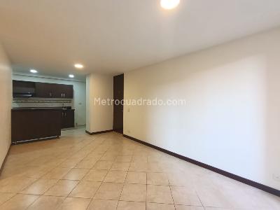 Apartamento de 2 alcobas en arriendo en Ciudad Del Rio, Medellín, 67 m² · foto 5 de 17