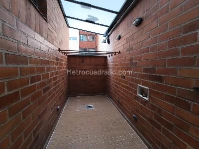 Apartamento de 3 alcobas en arriendo en Loma De Las Brujas, Envigado, 160 m² · foto 6 de 15