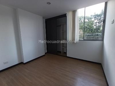 Apartamento de 3 alcobas en arriendo en Loma De Las Brujas, Envigado, 160 m² · foto 10 de 15