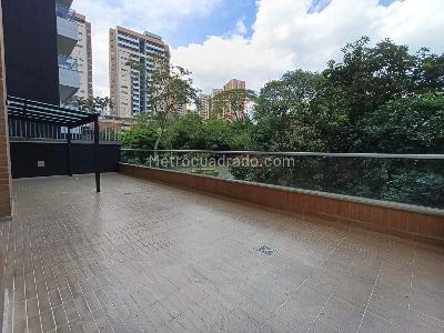 Apartamento de 3 alcobas en arriendo en Loma De Las Brujas, Envigado, 160 m² · foto 15 de 15