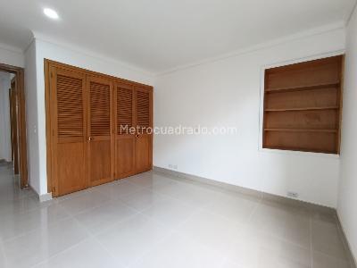 Apartamento de 4 alcobas en arriendo en Milla De Oro, Medellín, 223 m² · foto 20 de 20