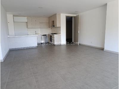 Apartamento en venta en Loma Del Escobero, Envigado · foto 2 de 15