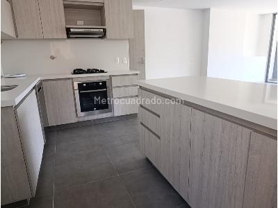 Apartamento en venta en Loma Del Escobero, Envigado · foto 4 de 15