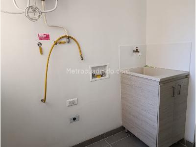 Apartamento en venta en Loma Del Escobero, Envigado · foto 14 de 15