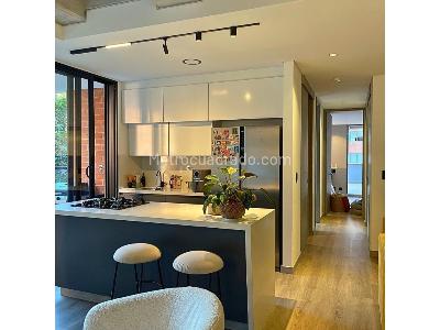 Apartamento de 2 alcobas en venta en Loma De Los Mesa, Envigado, 128 m² · foto 4 de 15