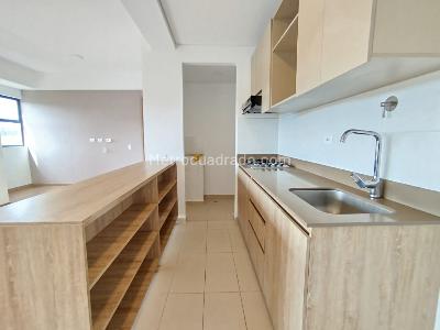 Apartamento de 2 alcobas en arriendo en Barro Blanco Rio Negro, Rionegro, 76 m² · foto 5 de 16