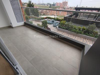 Apartamento de 2 alcobas en arriendo en El Porvenir Rio Negro, Rionegro, 74 m² · foto 6 de 16