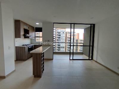 Apartamento de 2 alcobas en arriendo en Barro Blanco Rio Negro, Rionegro, 65 m² · foto 3 de 16