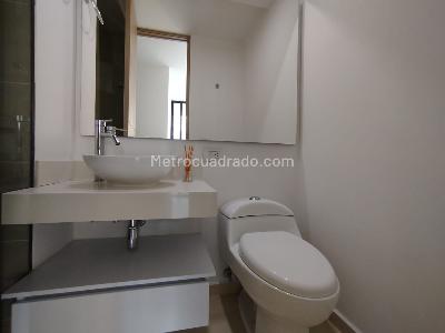 Apartamento de 2 alcobas en arriendo en Barro Blanco Rio Negro, Rionegro, 65 m² · foto 9 de 16