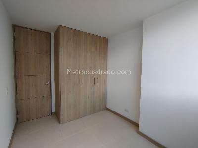 Apartamento de 2 alcobas en arriendo en Barro Blanco Rio Negro, Rionegro, 65 m² · foto 10 de 16