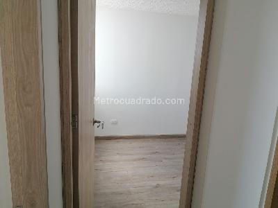 Apartamento de 2 alcobas en arriendo en Castilla, Bogotá, 36 m² · foto 4 de 10