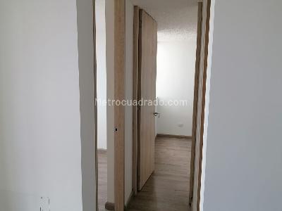 Apartamento de 2 alcobas en arriendo en Castilla, Bogotá, 36 m² · foto 5 de 10