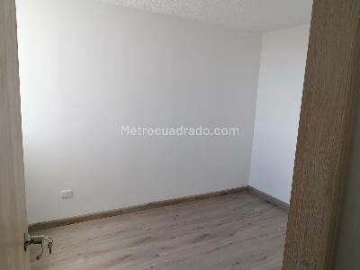Apartamento de 2 alcobas en arriendo en Castilla, Bogotá, 36 m² · foto 7 de 10