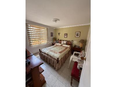 Casa de 3 alcobas en venta en Belen, Medellín, 242 m² · foto 8 de 12