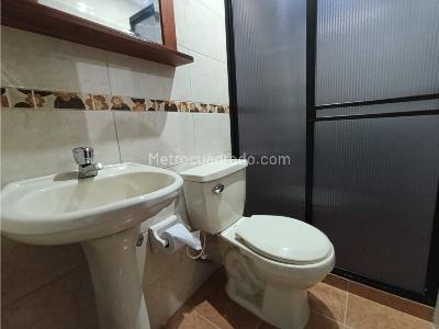 Apartamento de 3 alcobas en venta en Parque Principal, Sabaneta, 84 m² · foto 13 de 17