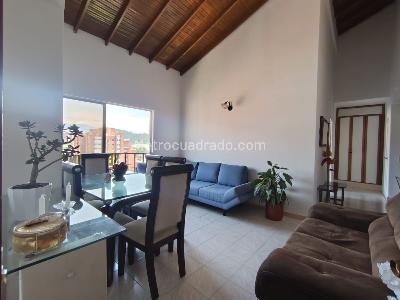 Apartamento de 3 alcobas en arriendo en Florida Nueva, Medellín, 110 m² · foto 3 de 17